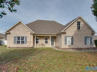 527 Wilson Mann Rd, Owens X Rds, AL 35763