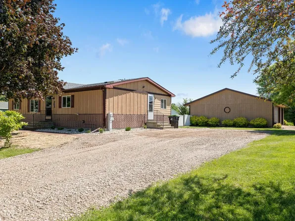 N9018 Church St, Brillion, WI 54110