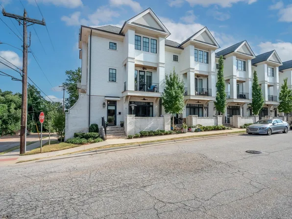 50 Claussen Ave, Greenville, SC 29601