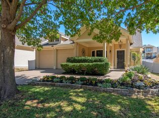 405 Creekview Dr, Anna, TX 75409