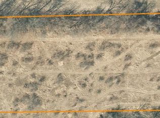 13775 Center Rd, Bath, MI 48808