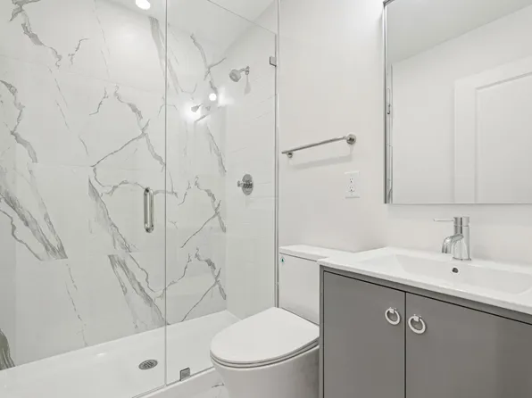 1 Mallory Avenue image 16 of 25