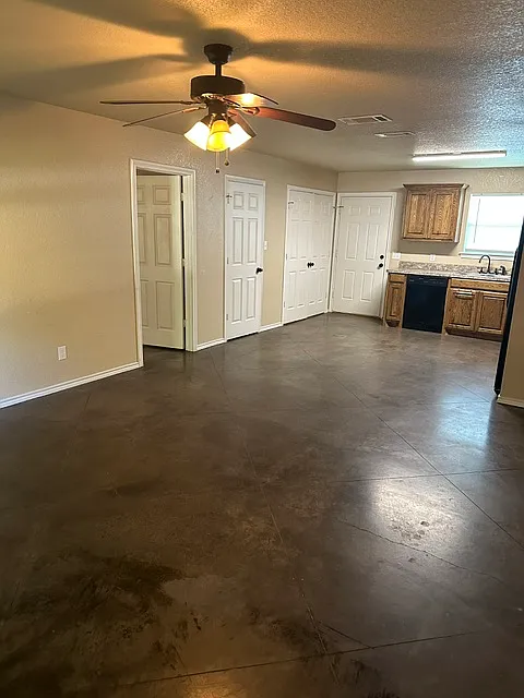 502A C.W. - 1 — Photo 3