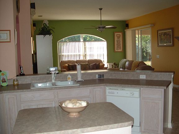 Kitchen/ Family Room 