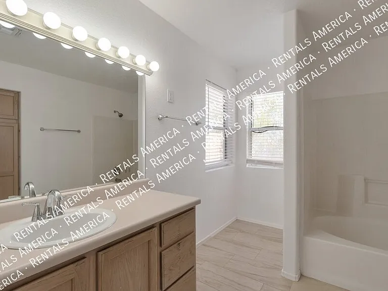 5573 W Dove Of Peace Dr — Photo 22