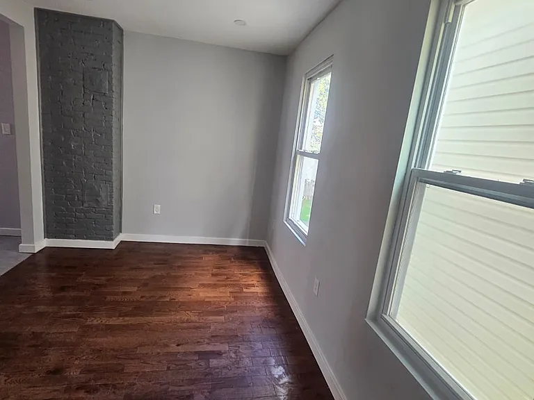 736 S 15th St #2 — Photo 6