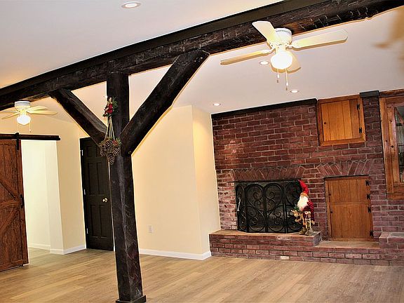 Great Room or Master BR