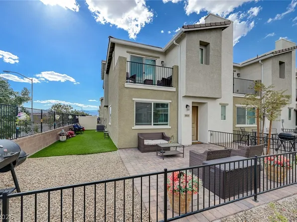 6804 Satin Silver Ct, North Las Vegas, NV 89086