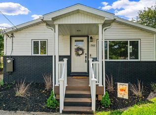 1502 28th St, Vienna, WV 26105