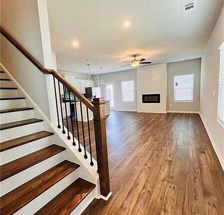 5th image of 1080 Elyse Ln