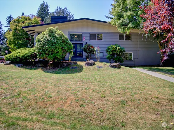 8110 E Glen Drive, Everett, WA 98203