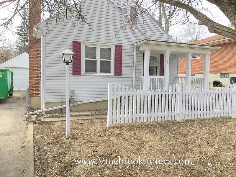 338 E Nottingham Rd photo 1
