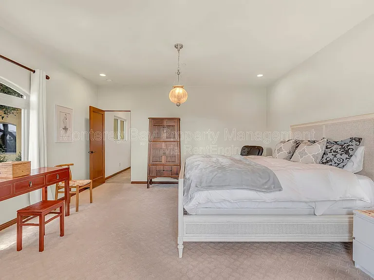 287 Laureles Grade Rd — Photo 41