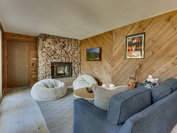 2nd image of 126 Tiger Tail Rd