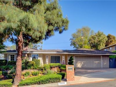 27026 Indian Peak Rd, Rancho Palos Verdes, CA, 90275