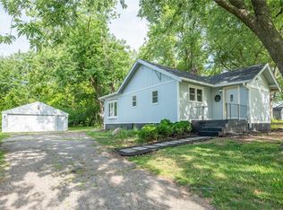 3838 E 29th St, Des Moines, IA 50317