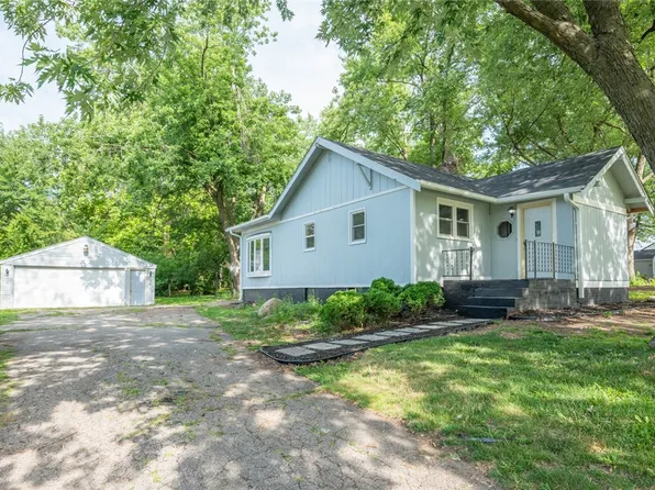 3838 E 29th St, Des Moines, IA 50317