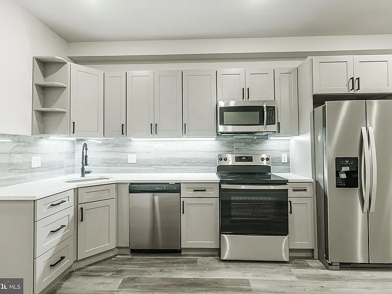 3608 Melon St #1 — Photo 9