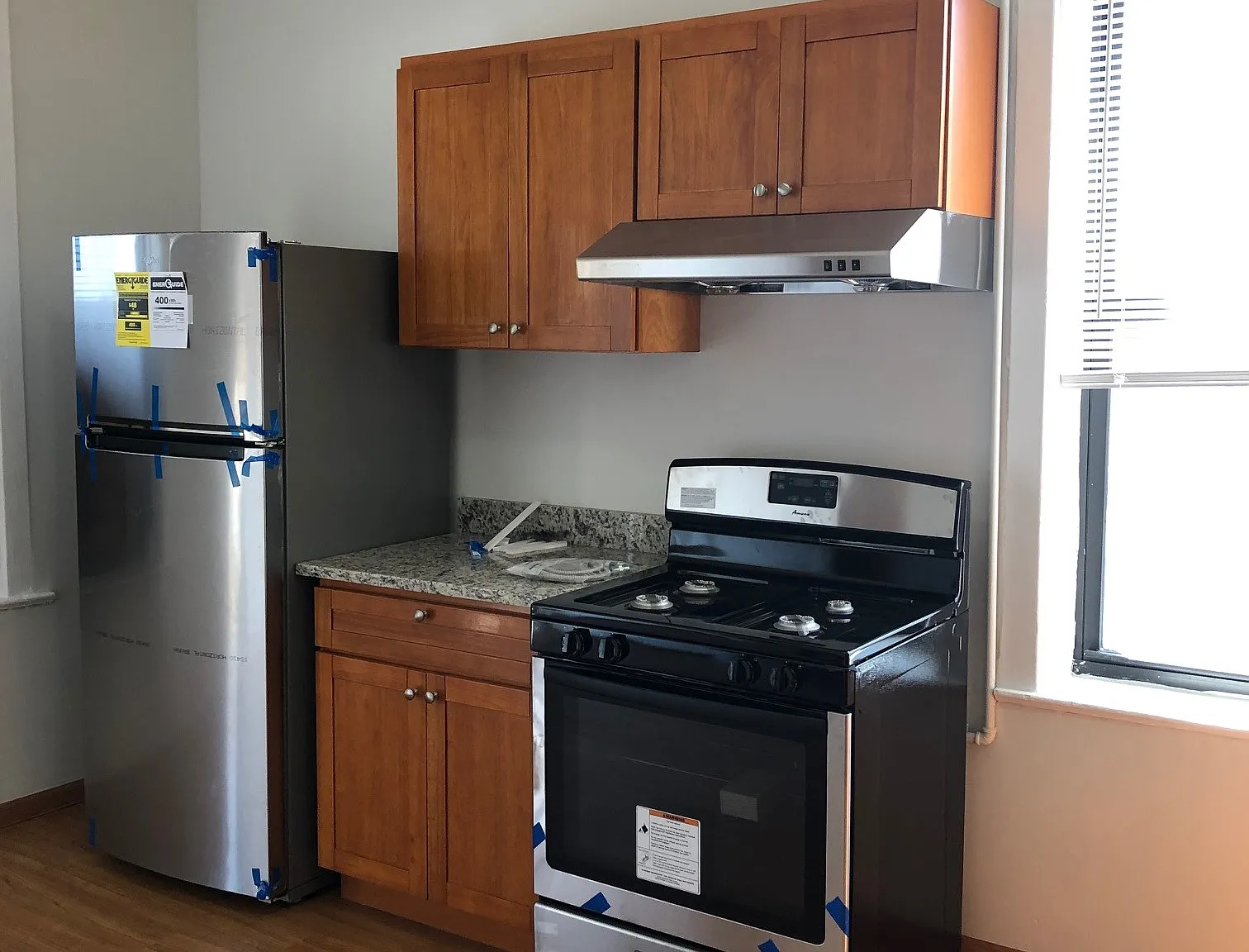 2 bed, 550 sqft, $1,250 — Photo 3