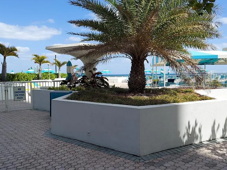 3140 S Ocean Dr #1510 — Photo 53