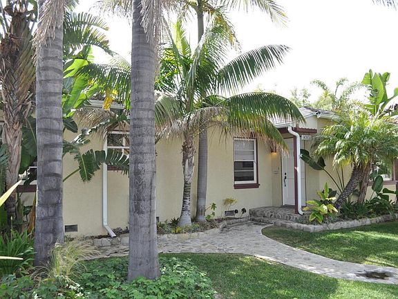 2nd image of 451 San Clemente St