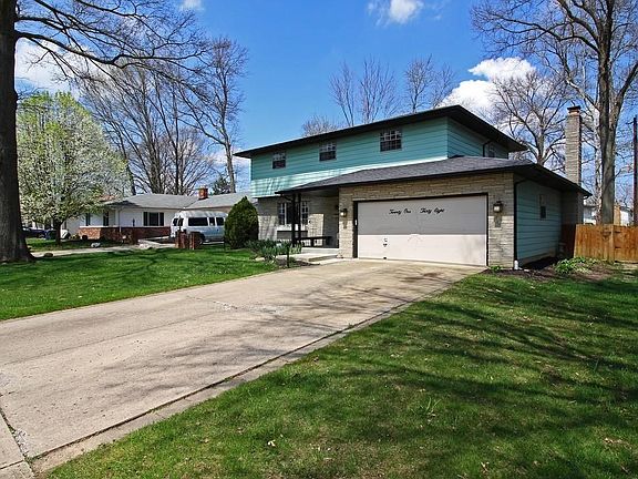 5th image of 2138 Maplewood Dr