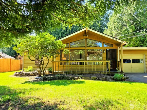 17017 10th Avenue NE, Shoreline, WA 98155