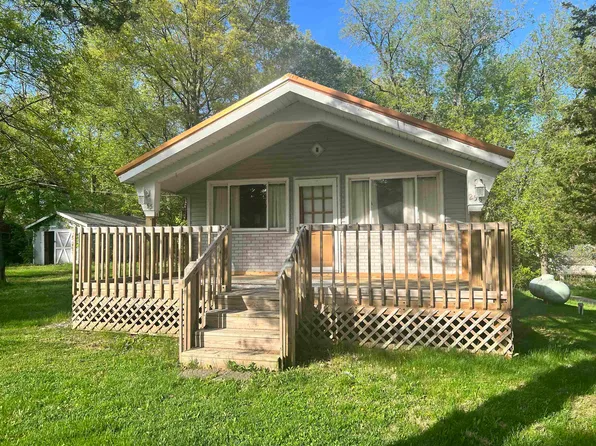 255 Lane 370 Jimmerson Lk, Fremont, IN 46737