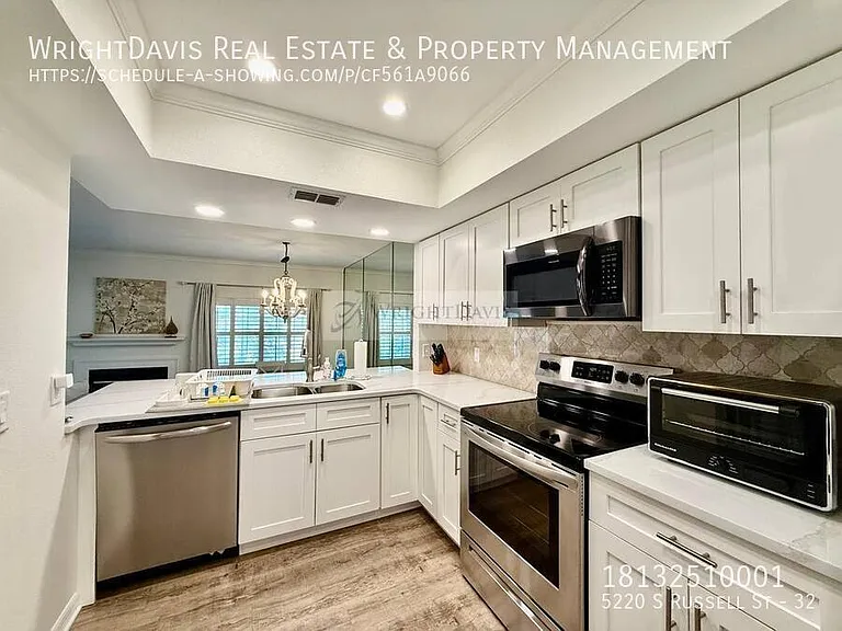 5220 S Russell St #32 — Photo 11