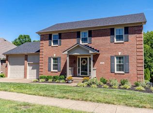 8506 Hurstbourne Woods Pl, Louisville, KY 40299