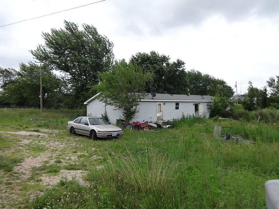 2nd image of 1402 Eden Ave