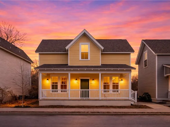 1044 S Beebalm Ave, Fayetteville, AR 72701