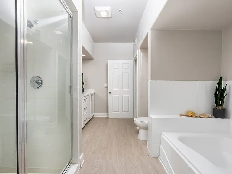 Paladia Luxury Apartments — Photo 70