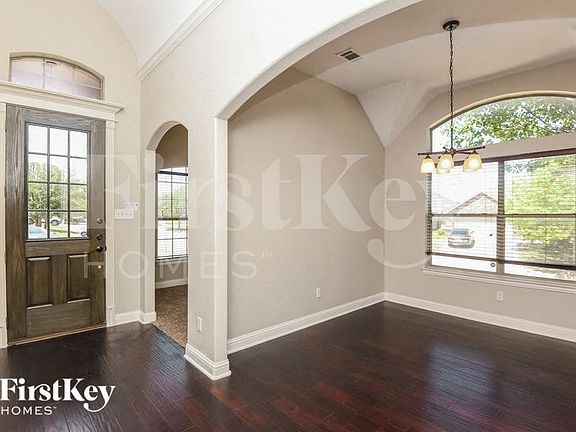 4th image of 9801 Brazoria Trl