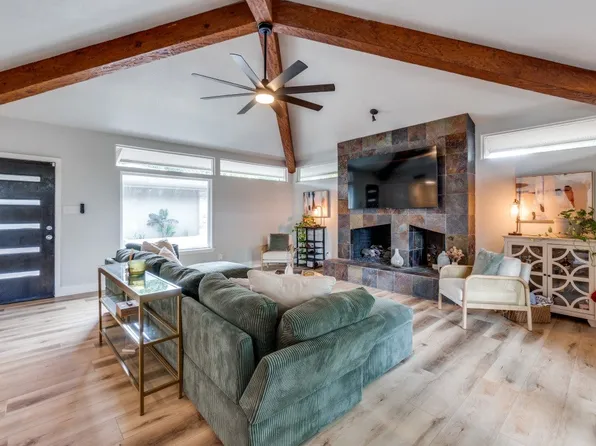 12127 Cedar Bend Dr, Dallas, TX 75244