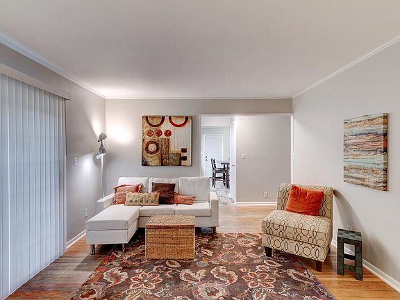 2nd image of 8027 N Richardt Ave #18107498