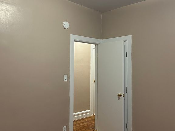 4th image of 2602 University Ave #44