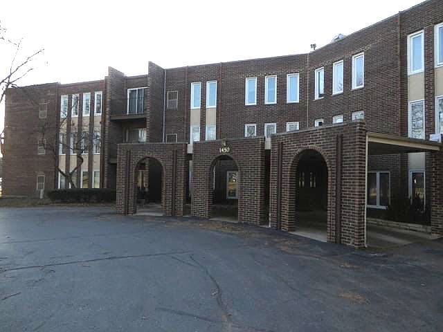 1st image of 1450 Sandpebble Dr Unit 1011