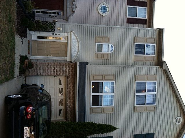 1st image of 138 Brightwater Dr