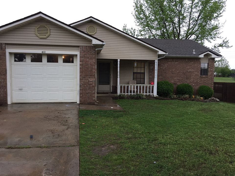 1st image of 411 Sandstone Dr
