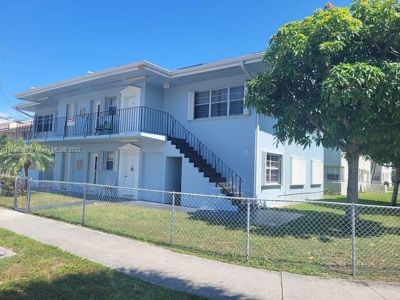 2nd image of 1800 NE 170th St #3