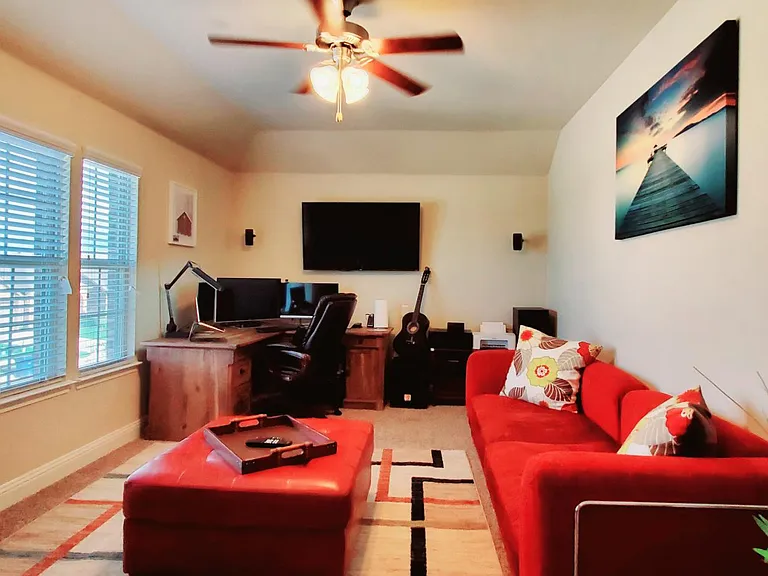 104 Rustic Oak Ln — Photo 27