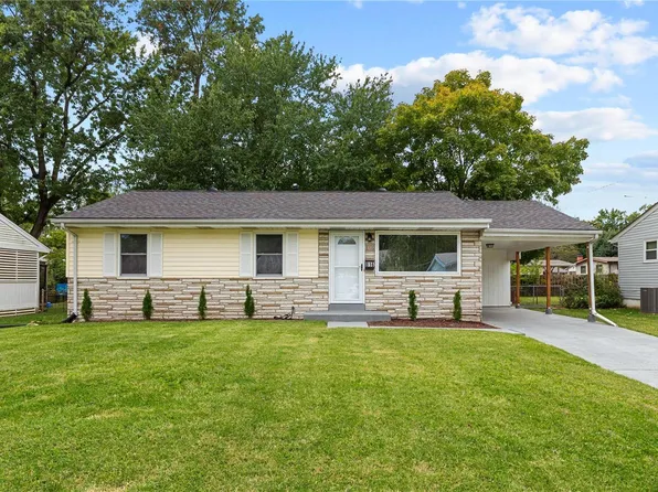 816 Riderwood Dr, Hazelwood, MO 63042