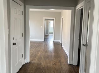 7625 S Essex Ave APT 1, Chicago, IL