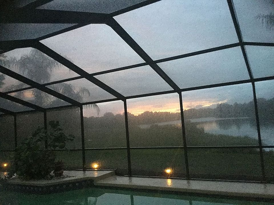1st image of 1312 Corner Oaks Dr