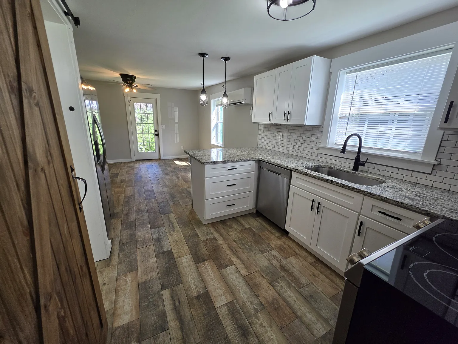 803 Marve Street - 1 — Photo 3