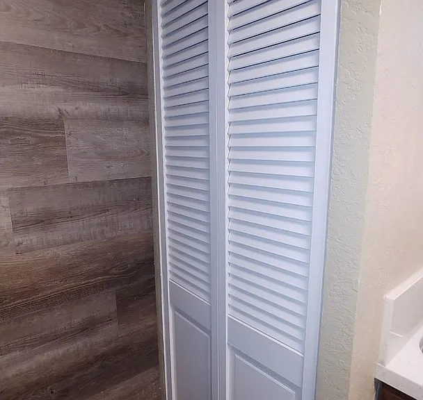 Five Star Suites — Photo 149