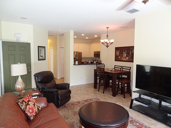 3rd image of 1571 SE Wilshire Pl APT 104