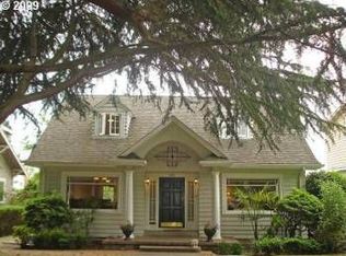 4236 SE Oak St, Portland, OR