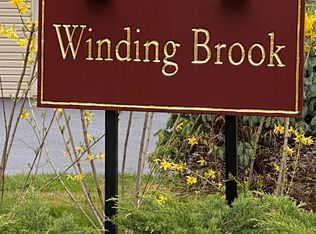 15 Dawn Ct, Tinton Falls, NJ 07724